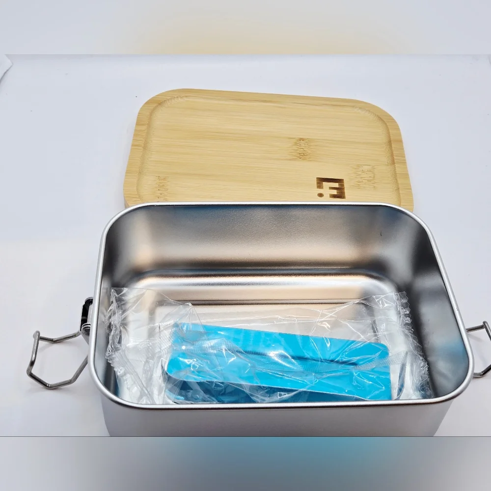 FATEM Stainless Steel Lunch Box with Bamboo Lid - Silver and Natural Wood - Picture 8 of 8